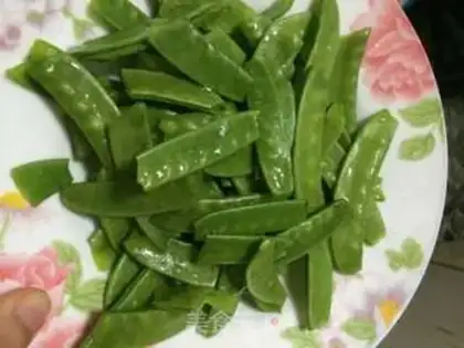 Make Fried Dutch beans step 0