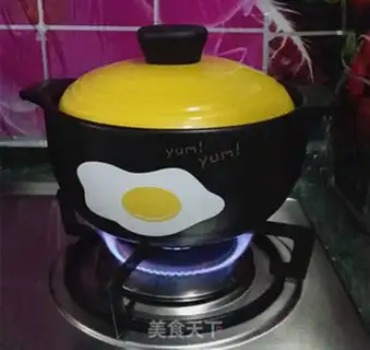 Make Spicy soup step 4
