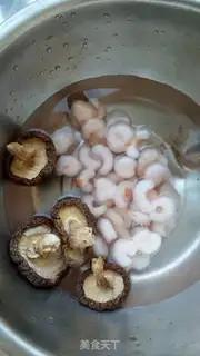 Make Fry buns of mushroom shrimp step 0