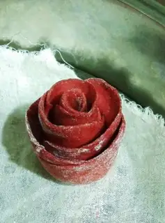 Make Rose rolls step 6