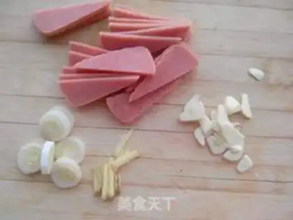 Make Wood and Dutch beans step 0