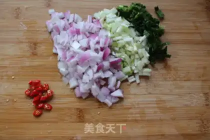 Make Old vinegar peanuts step 1