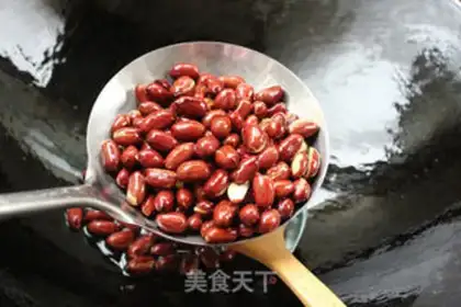 Make Old vinegar peanuts step 4