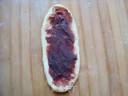 Make Doudou rolls step 13