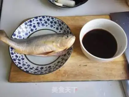 Make Woody yellowfish step 2