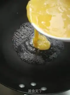 Make Fried tomato eggs step 6