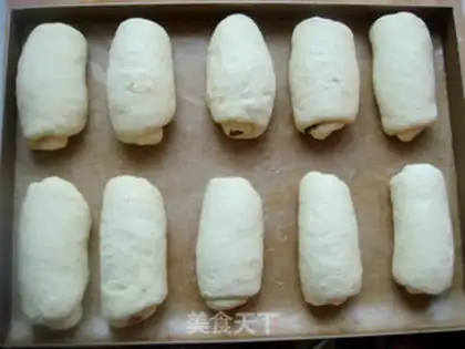 Make Doudou rolls step 16