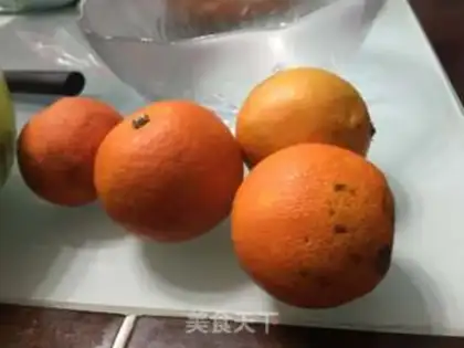 Make Horseshoe orange juice step 2