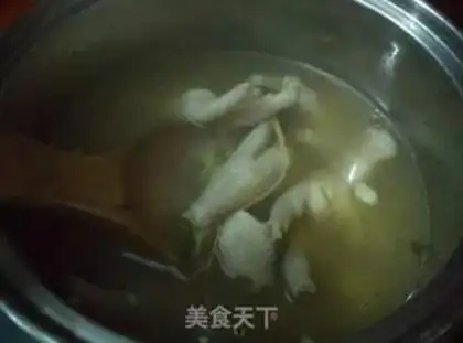 Make Chicken claw spicy soup step 2