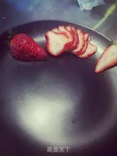 Make Strawberry rose muffins step 0