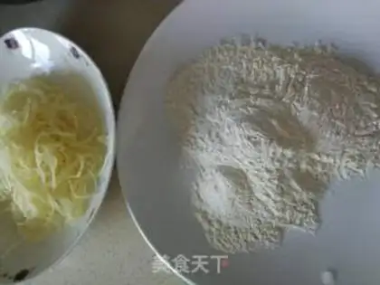Make Japanese crab potatoes salad step 1