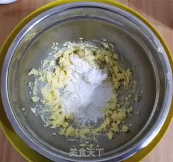 Make Cream cookies step 2
