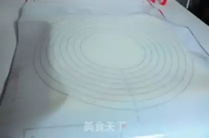 Make Chestnut roll step 20
