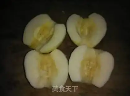 Make Apple slices step 2