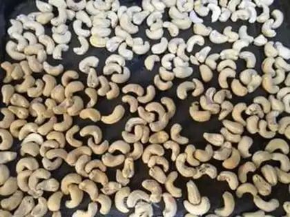 Make Roast cashew step 0