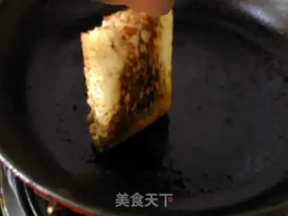 Make Toast mushroom chicken pie step 12