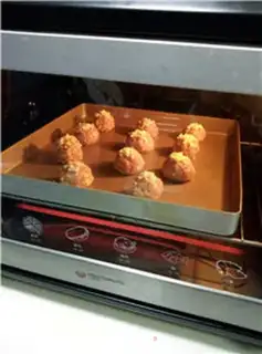 Make Cheese meatballs step 11