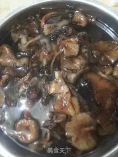 Make Chicken stew mushrooms step 3