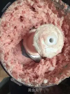Make Hands on mushrooms and meatballs step 1