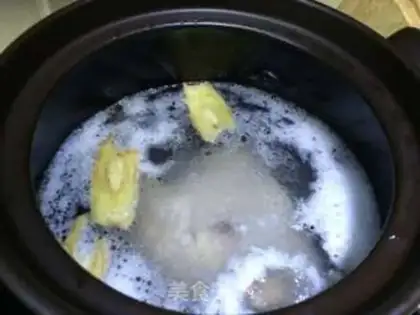 Make Tea mushrooms, duck soup step 3