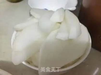 Make Dark chicken feet step 2
