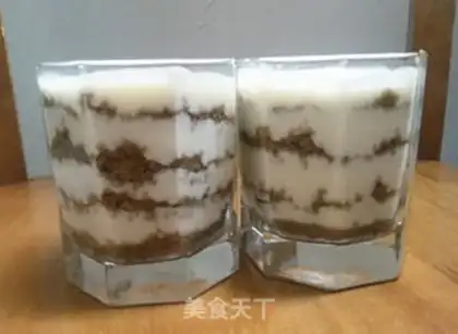 Make A yogurt cup step 6