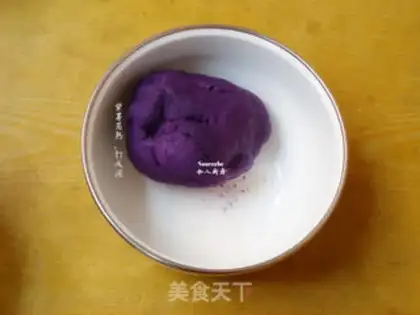 Make Potato buns step 0