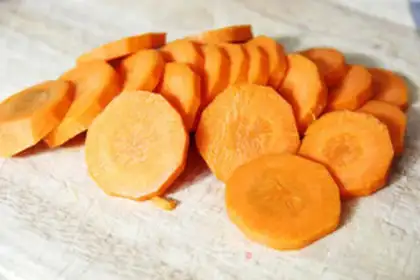 Make Carrot orange juice step 1