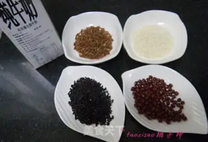 Make Milk and red beans and rice step 0
