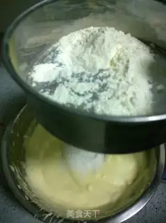 Make Sea yogurt mousse cake step 2