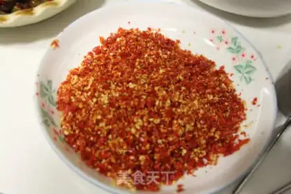 Make Spicy little wind claws step 2