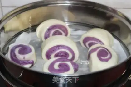 Make Potato buns step 13