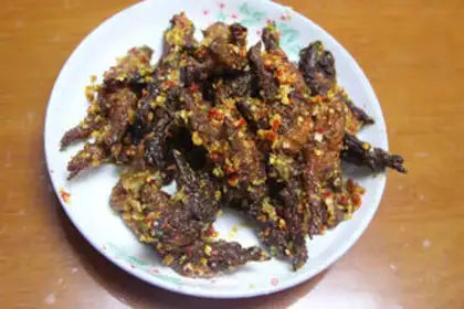 Make Spicy little wind claws step 17
