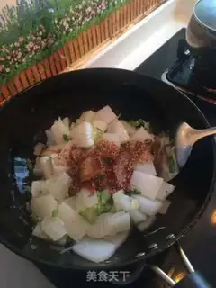 Make Onion oil and powder step 7