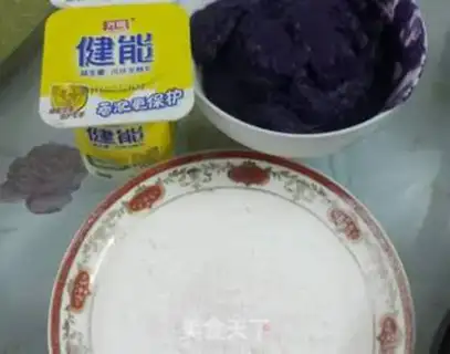 Make Potato mousse cake step 1