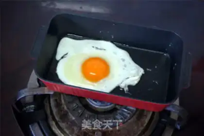 Make Five fragrance eggs step 2