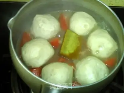 Make Curry fishballs step 9