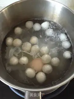 Make Wine and round water step 1