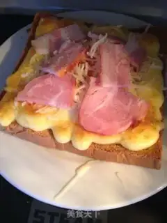 Make Bacon egg, Italian toast step 3
