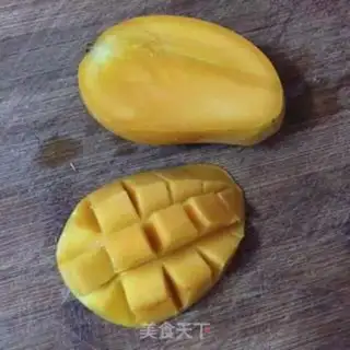 Make Milk Mango Simirou step 1
