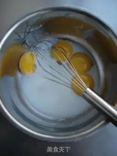 Make Strawberry cream rolls step 0