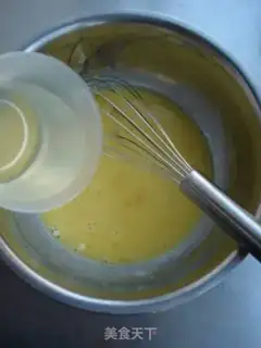 Make Strawberry cream rolls step 1