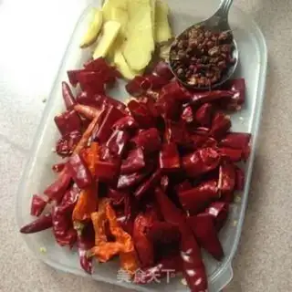Make Spicy chicken step 1