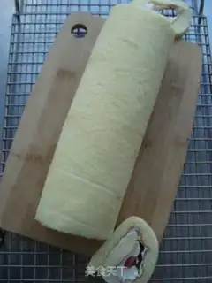Make Strawberry cream rolls step 19