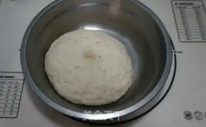 Make Conch buns step 2