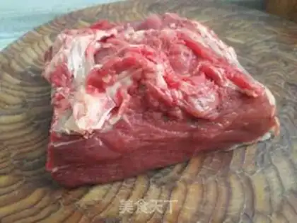 Make Black pepper beef fried abalone mushroom step 0
