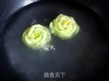 Make Emerald roses step 4
