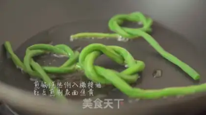 Make Shrimp salad beans step 4
