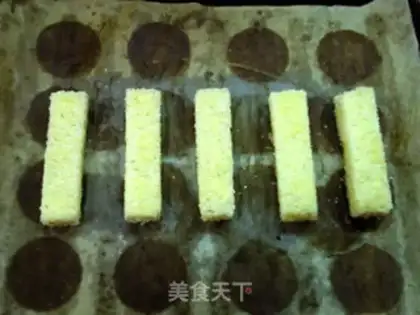 Make Ice sand toast step 5