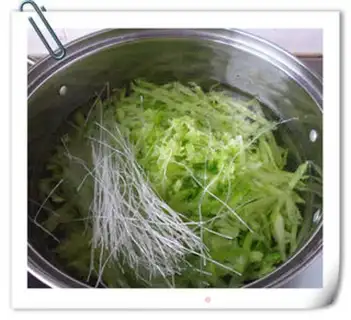 Make Blue radish crotch soup step 4
